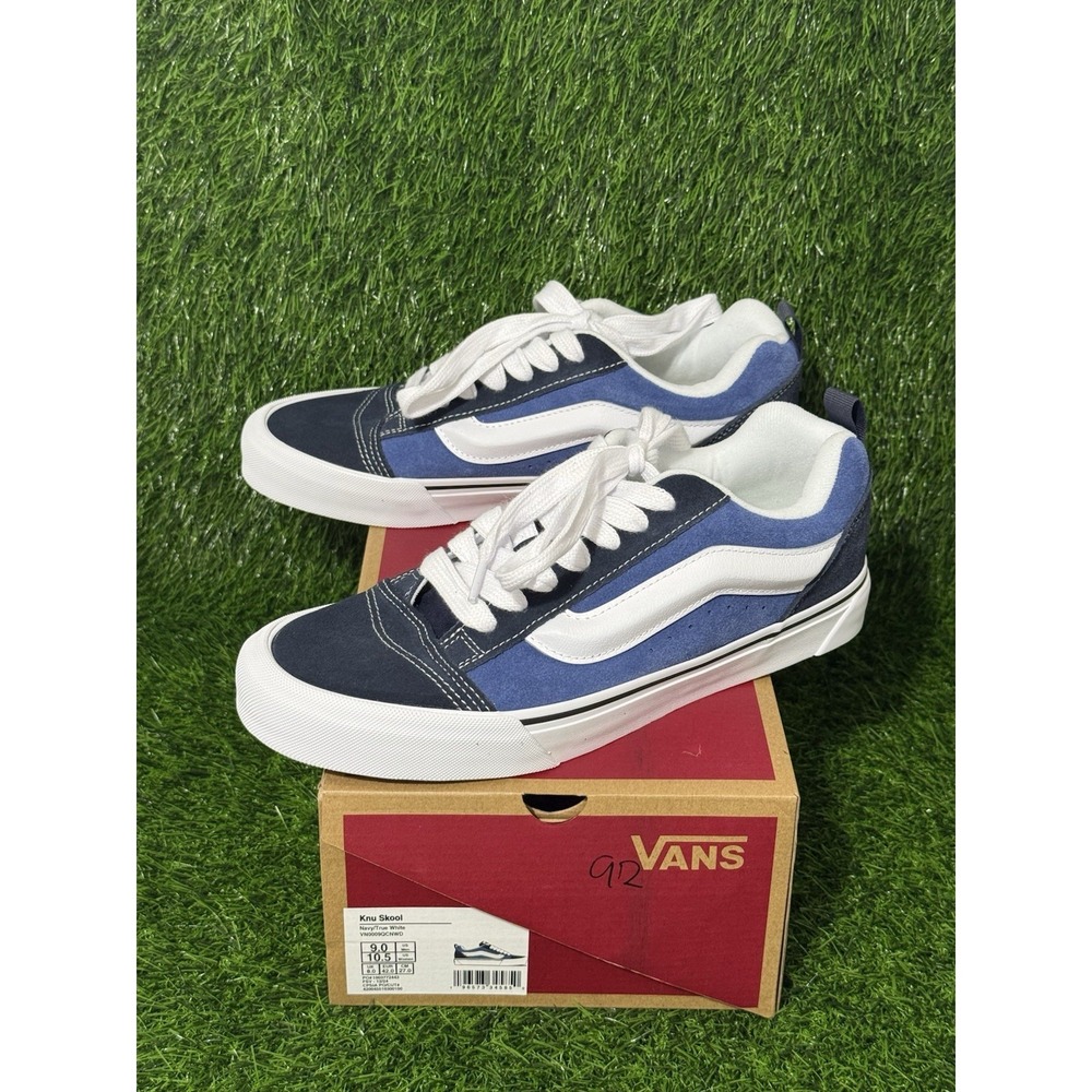 Vans KNU Skool Navy True White VN0009QCNWD Men's Size 9 Chunky Skate Shoes NIB